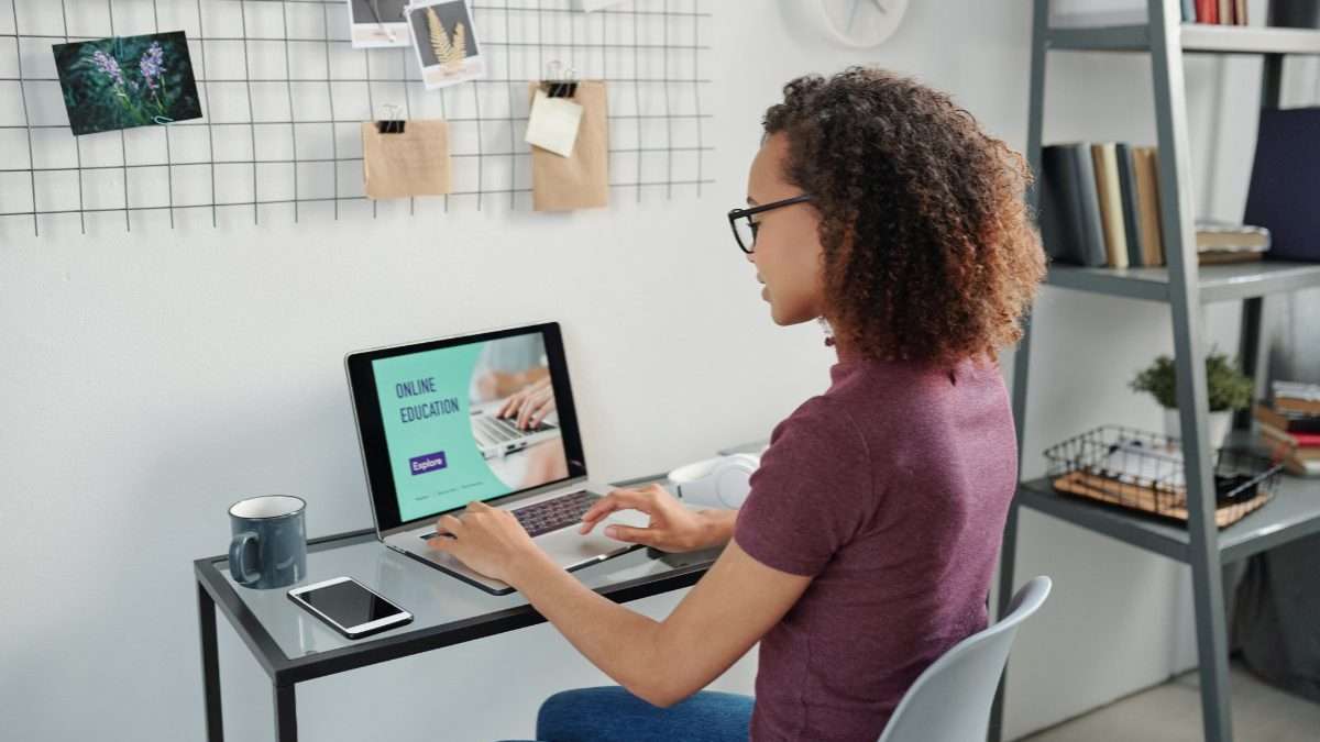 Why is digital education not living up to its potential? (2)